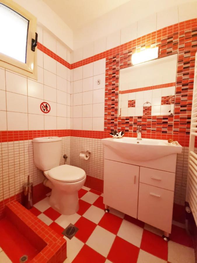 Appartamento Διαμερισμα Su Casa Koropi Esterno foto