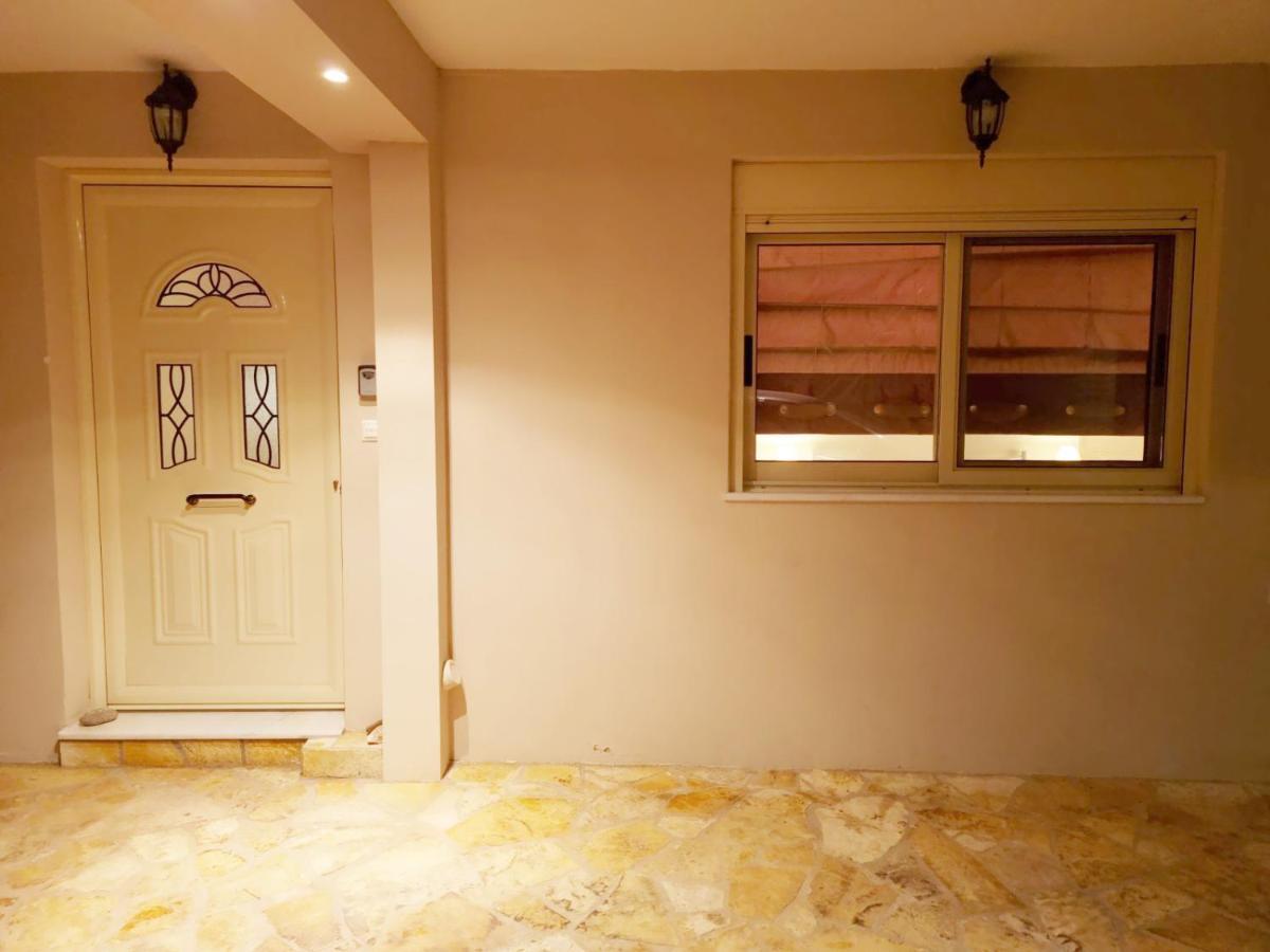 Appartamento Διαμερισμα Su Casa Koropi Esterno foto