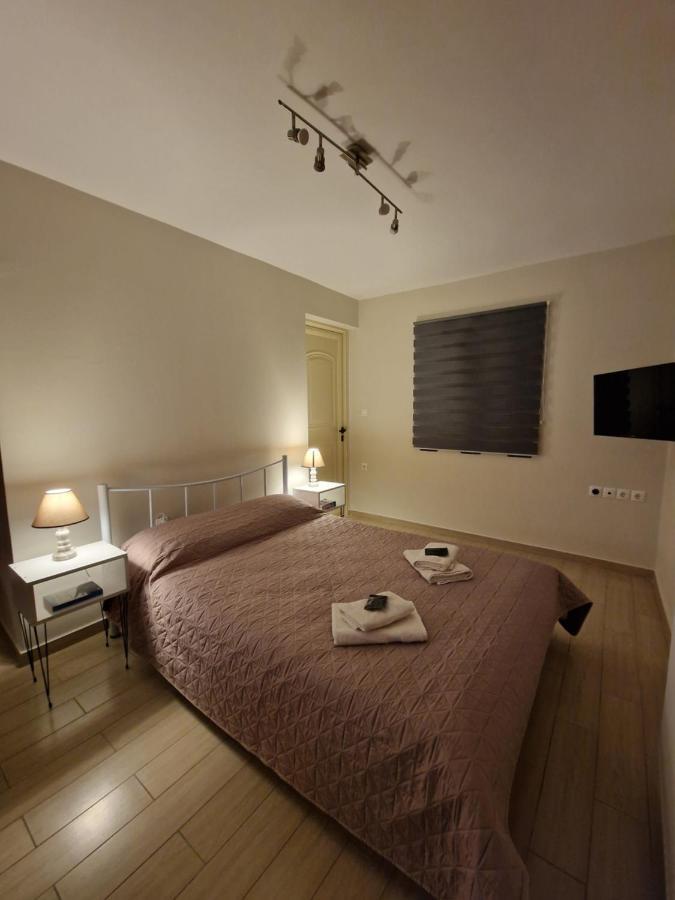 Appartamento Διαμερισμα Su Casa Koropi Esterno foto